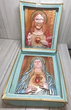 Vtg 1950s Miller Chalkware Sacred Heart Of Jesus & Mary Hand Painted Plaques NIB